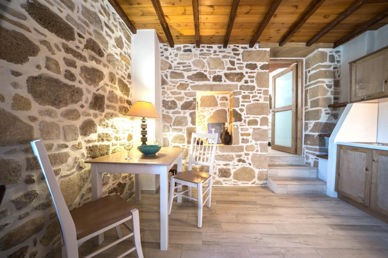 Mary'S Stone House Daire Falasarna Dış mekan fotoğraf