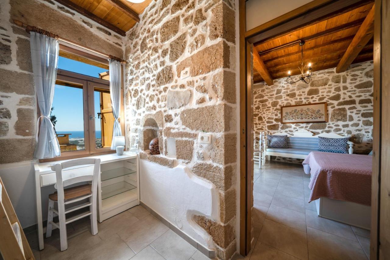 Mary'S Stone House Daire Falasarna Dış mekan fotoğraf