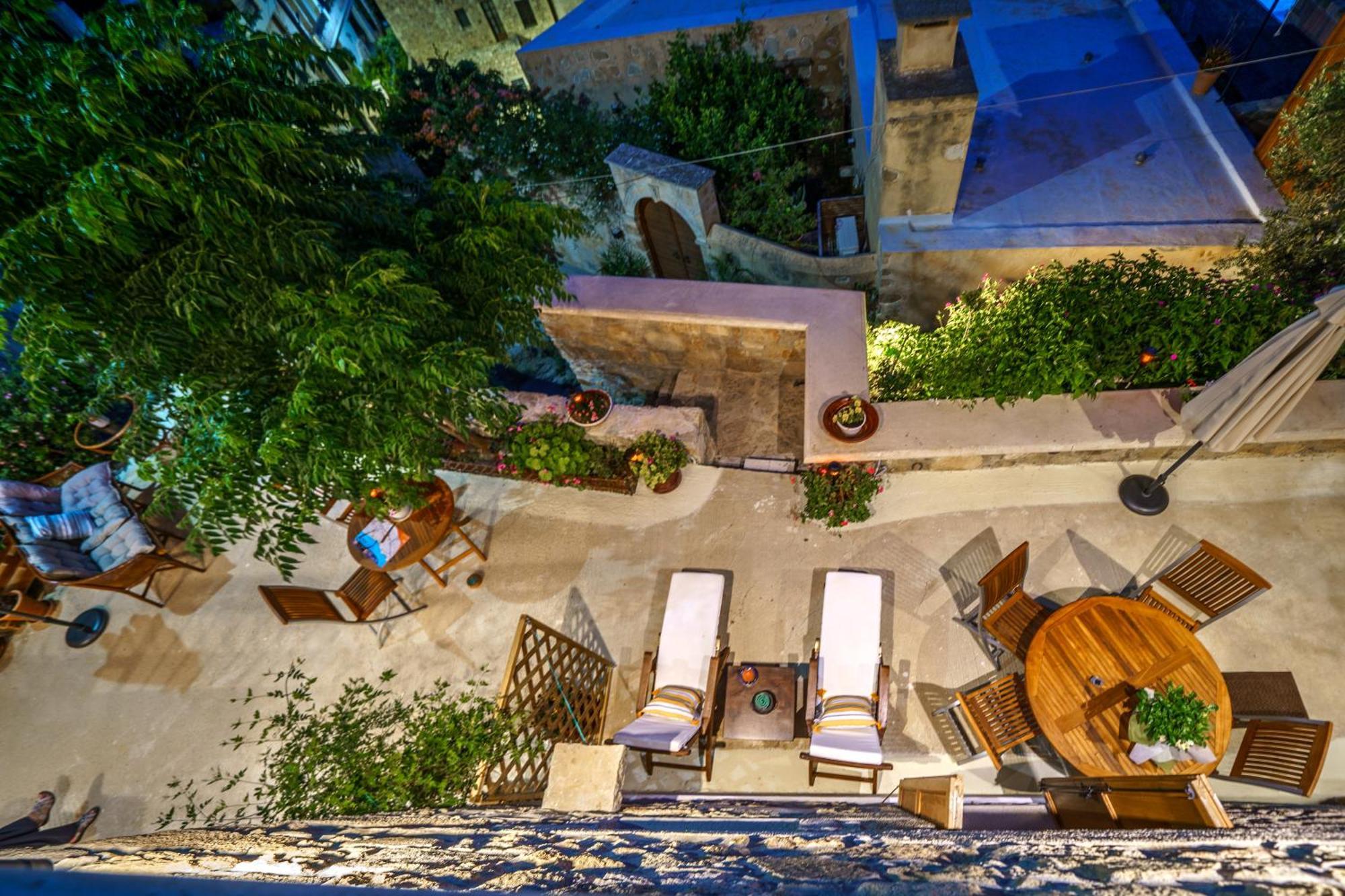 Mary'S Stone House Daire Falasarna Dış mekan fotoğraf